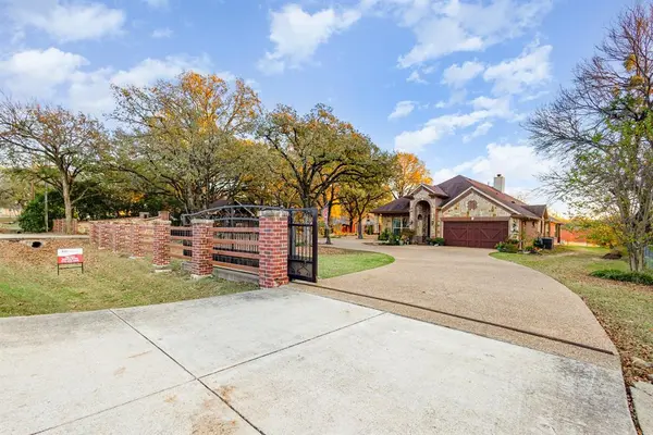 13036 Forest Glen Lane, Balch Springs, TX 75180