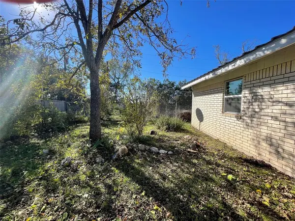 104 Skipcha Trail, Lampasas, TX 76550