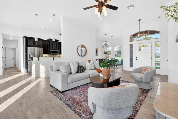 136 Spring Meadow Lane, Belton, TX 76513