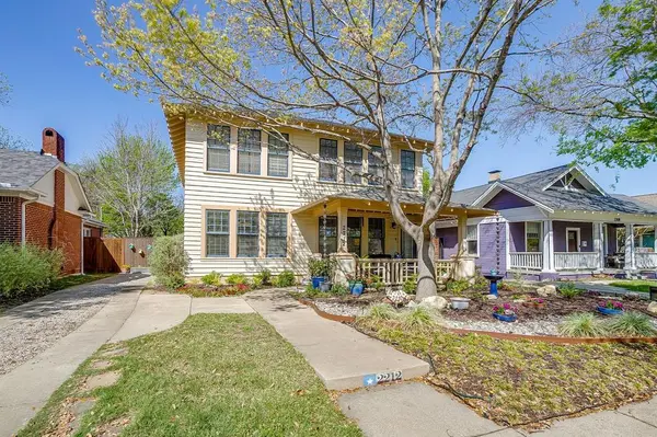 2212 5th Avenue, Fort Worth, TX 76110