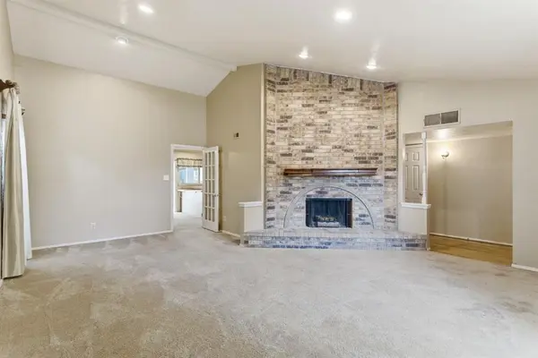 2805 Stratford Lane, Flower Mound, TX 75028