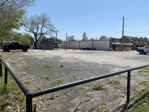 1506 S State Highway 121, Lewisville, TX 75067