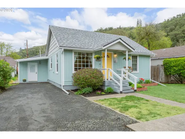 739 W WHARTON ST, Roseburg, OR 97471