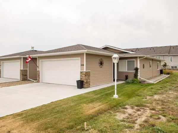 318 Whispering WAY, Vulcan, AB T0L 2B0