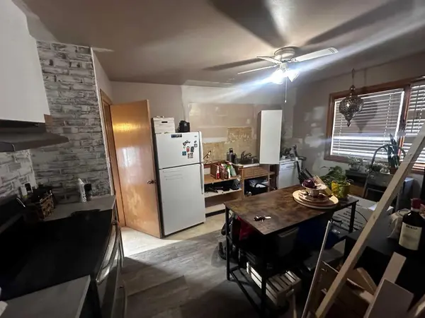 4413 40A AVE, Red Deer, AB T4N 1A4