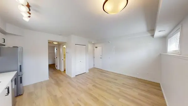 10101 105 AVE #102, Grande Prairie, AB T8V1H3