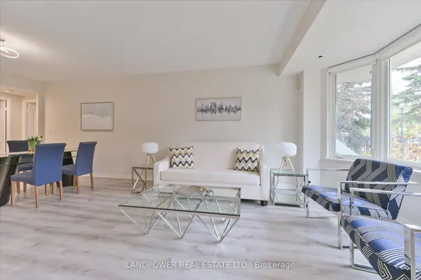 28 Sommerset WAY #1231, Toronto C14, ON M2N 6W7