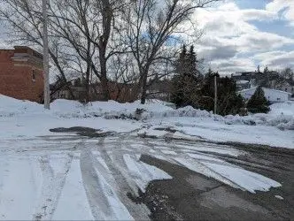 17 Argentite ST, Cobalt, ON P0J 1C0