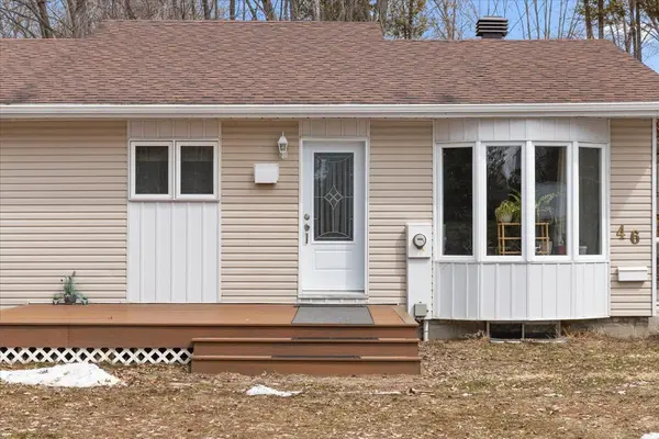 46 Dufour ST, Champlain, ON K0B 1K0