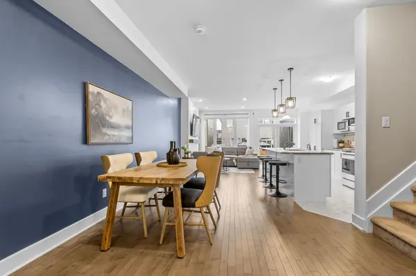 20 Antonakos DR, Carleton Place, ON K7C 0L1