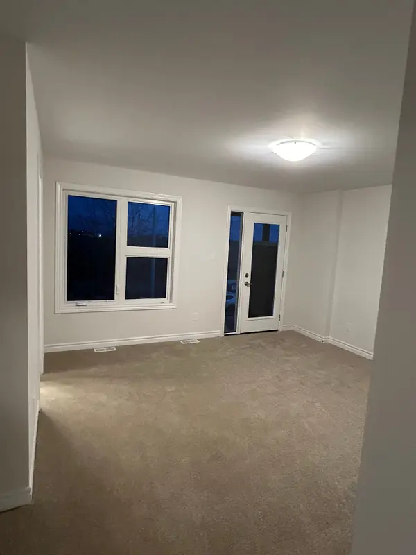 58 Bradley AVE, Welland, ON L3B 0K1