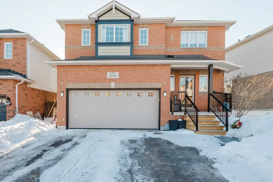 104 Calwell DR, Scugog, ON L9L 1T7