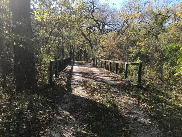 11320 County Road 528, Mansfield, TX 76063