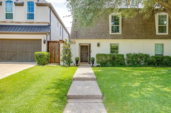 5425 Collinwood Avenue, Fort Worth, TX 76107