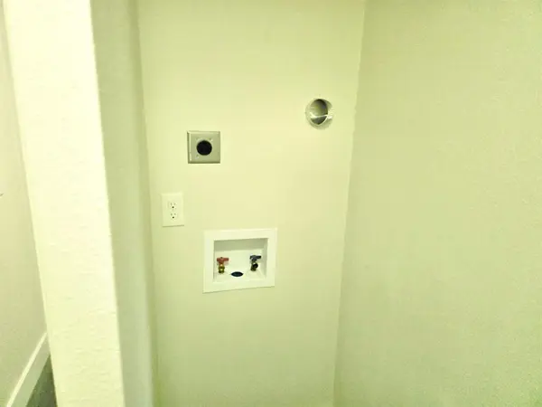 121 Windom Street #B, Farmersville, TX 75442