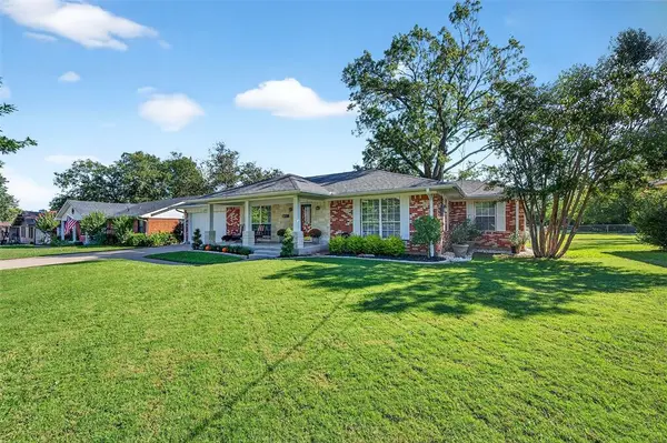 230 Center Street, Whitesboro, TX 76273