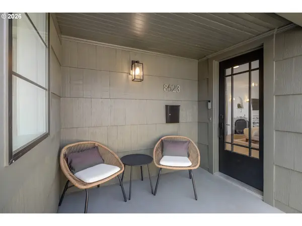 8623 N CURTIS AVE, Portland, OR 97217