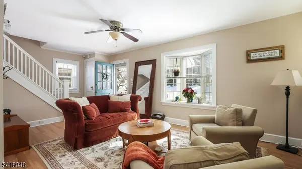 25 Paterson Rd, Fanwood Boro, NJ 07023