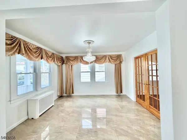 14-09 George St, Fair Lawn Boro, NJ 07410