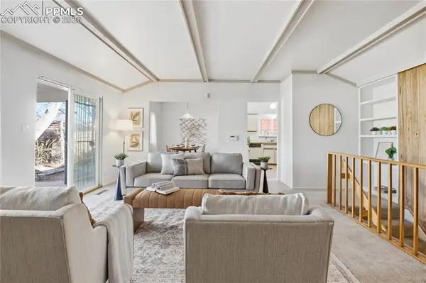 1202 Reinhardt DR, Colorado Springs, CO 80909