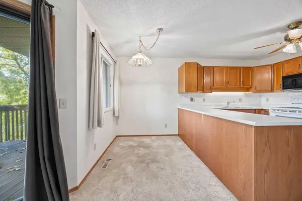 52 Sandarac CIR NW, Calgary, AB T3K 3V6