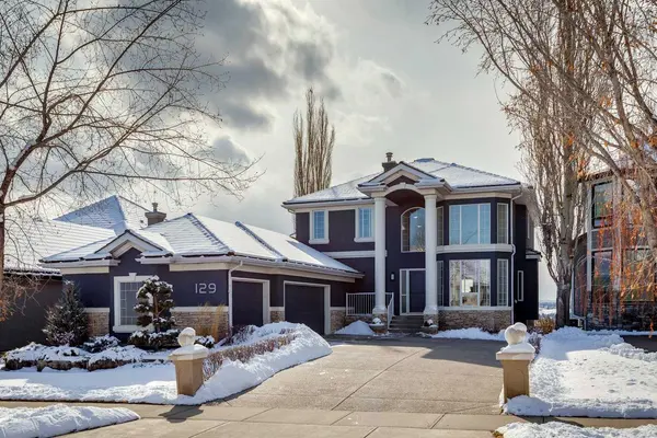 129 Mt Douglas CIR SE, Calgary, AB T2P 3P2