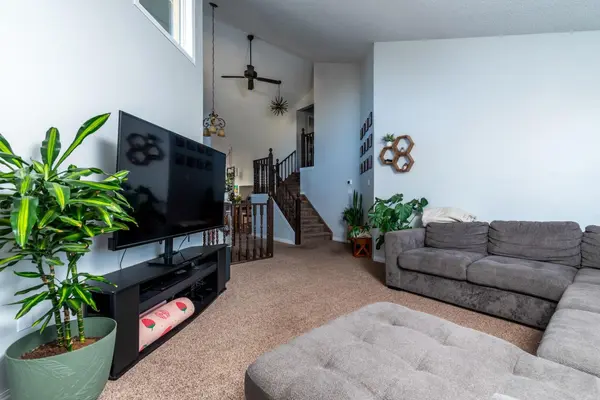 5411 26 Street, Lloydminster, AB T9V 2C5