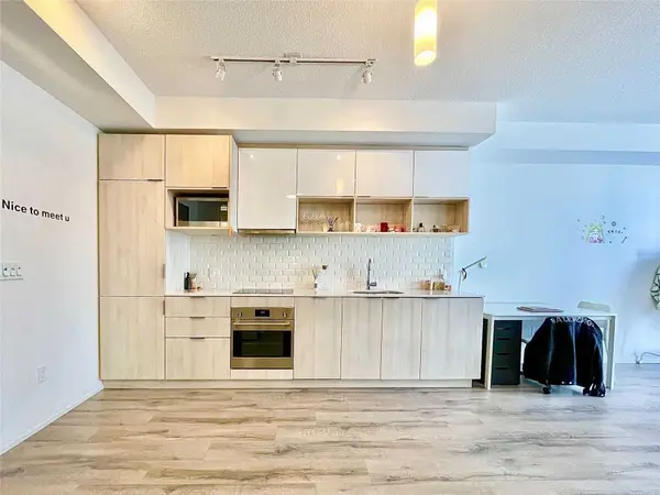 52 Forest Manor RD #904, Toronto C15, ON M2J 0E2