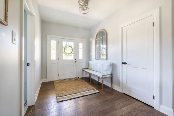 19 Cheslock CRES, Oro-medonte, ON L3V 8N8