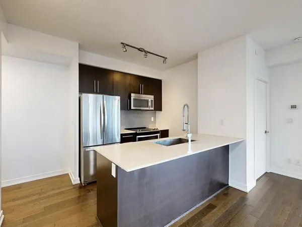 4011 Brickstone Mews #1802, Mississauga, ON L5B 0J7