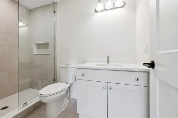 30 Fieldstone LN, Centre Wellington, ON N0B 1S0