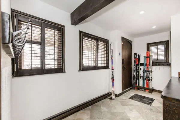 138 ST MORITZ CRES, Blue Mountains, ON L9Y 0S6