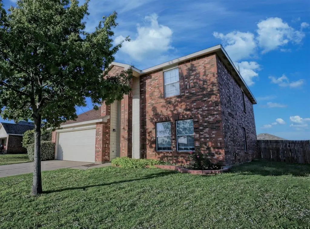 12005 Arbor Lake Road, Rhome, TX 76078