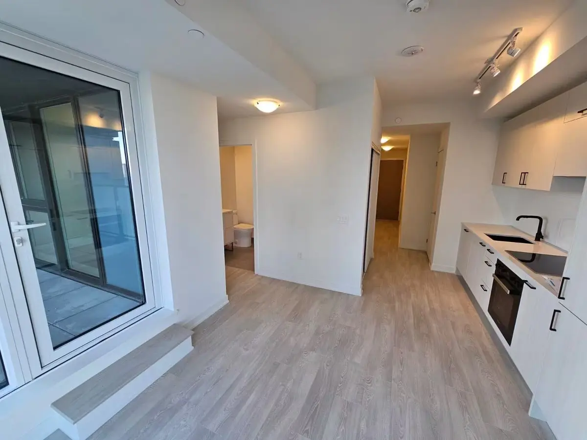 1 Quarrington LN #1012, Toronto C13, ON M3C 0S4