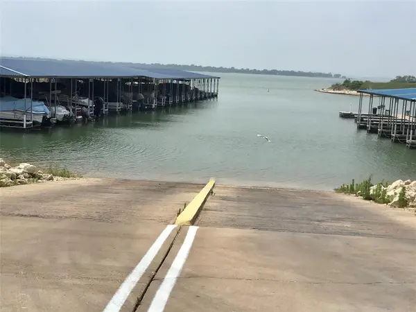 17059 Trailwood Drive, Whitney, TX 76692