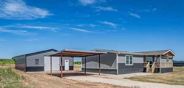 1057 Hopewell Road, Bellevue, TX 76228