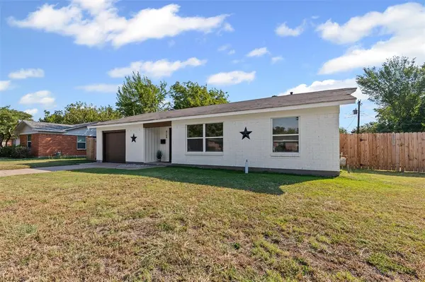 5108 Nancy Lane, North Richland Hills, TX 76180