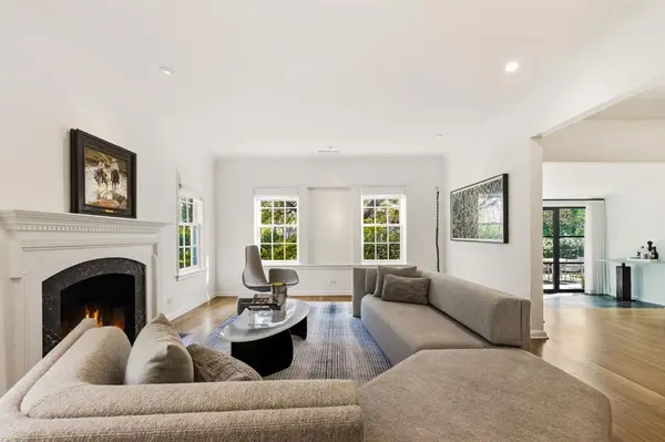 5336 Montrose Drive, Dallas, TX 75209