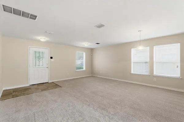 3009 Dusty Oak Drive, Dallas, TX 75227