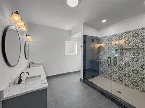 501 Roach Street, Bowie, TX 76230