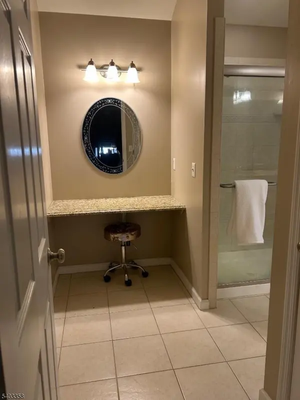 150 Montrose Ave, South Plainfield Boro, NJ 07080