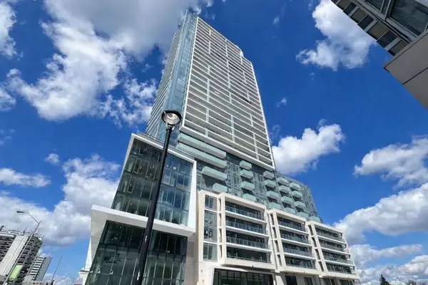 8 OLYMPIC GARDEN DR #S811, Toronto C14, ON M2M 0B9