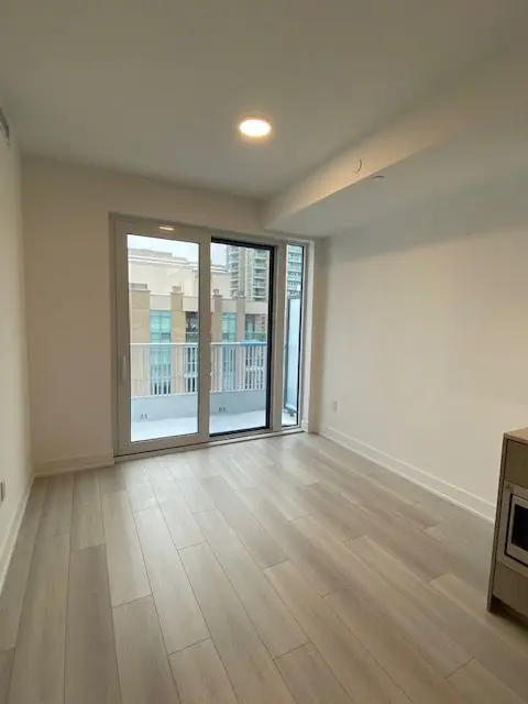 36 Olive AVE #1713, Toronto C14, ON M2N 4P9