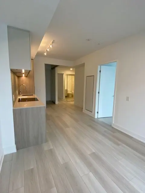 36 Olive AVE #1713, Toronto C14, ON M2N 4P9