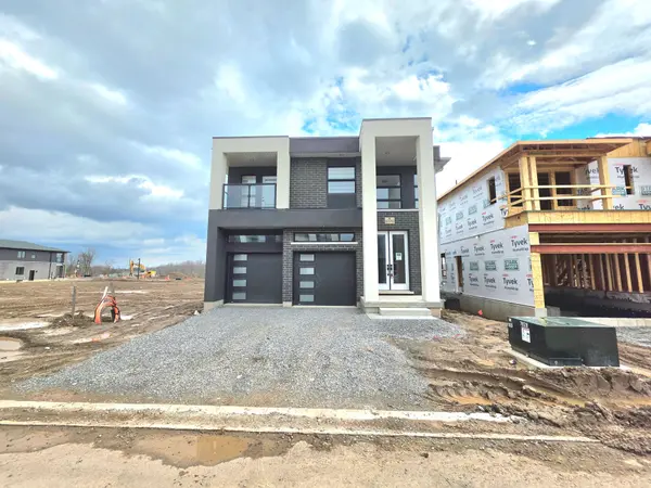 6370 SUNSHINE Common, Niagara Falls, ON L2G 0E4