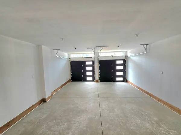 6370 SUNSHINE Common, Niagara Falls, ON L2G 0E4