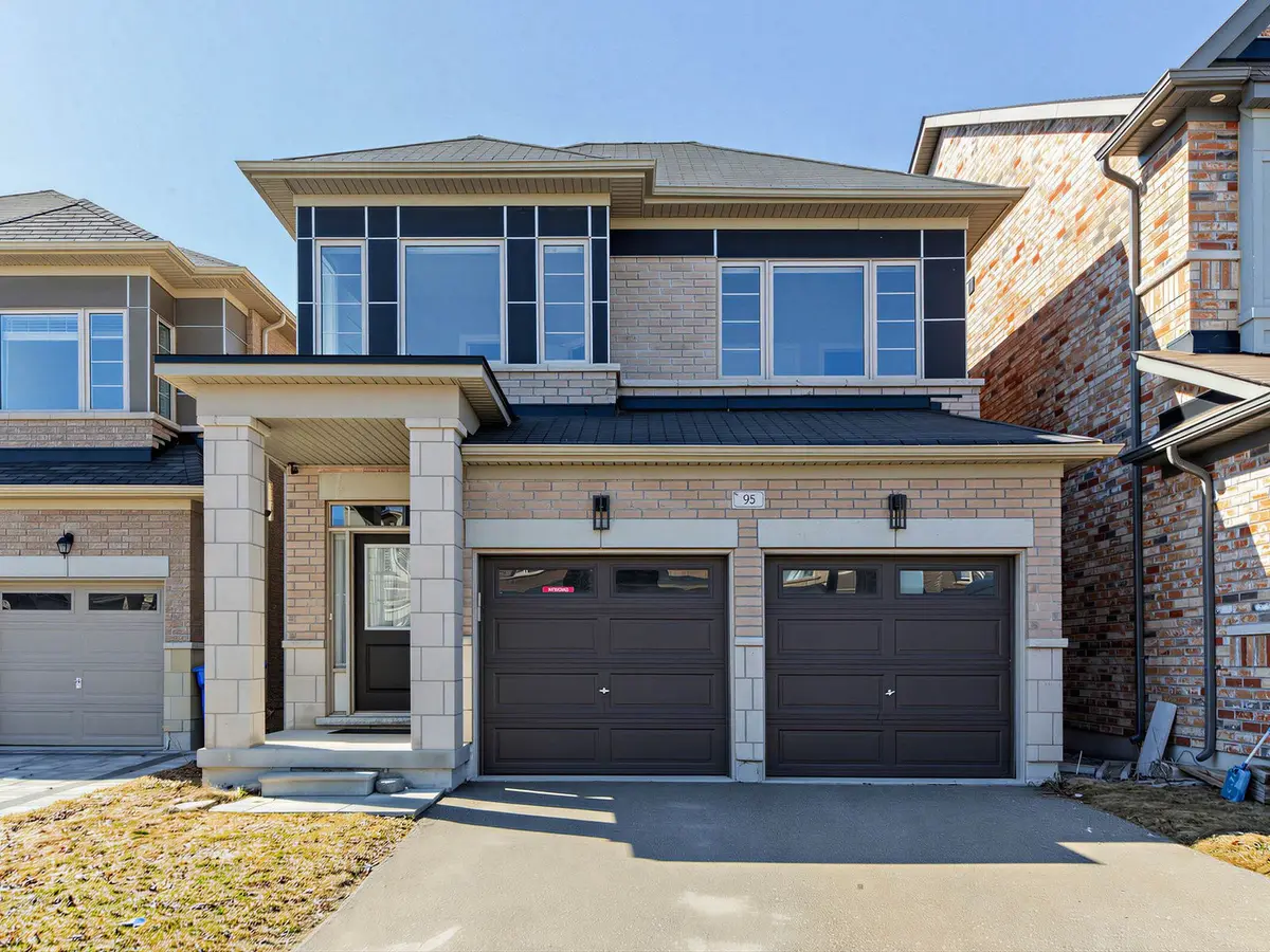 95 Chouinard WAY, Aurora, ON L4G 1B7