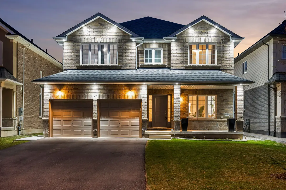 87 Dolomiti CT, Hamilton, ON L0R 1P0