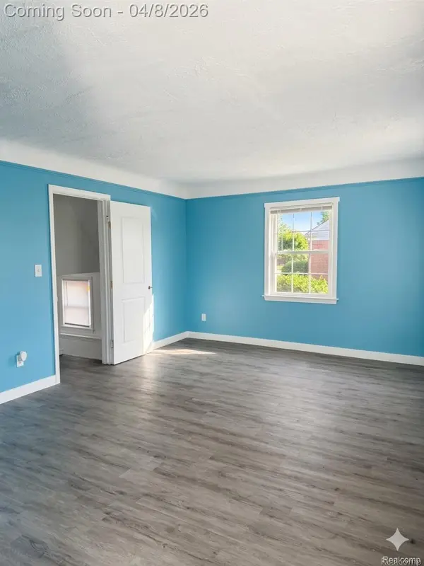 19336 Binder ST, Detroit, MI 48234