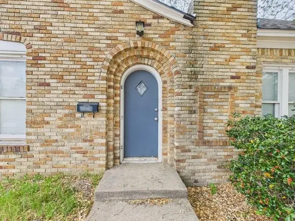 224 S Pinkerton Street, Athens, TX 75751